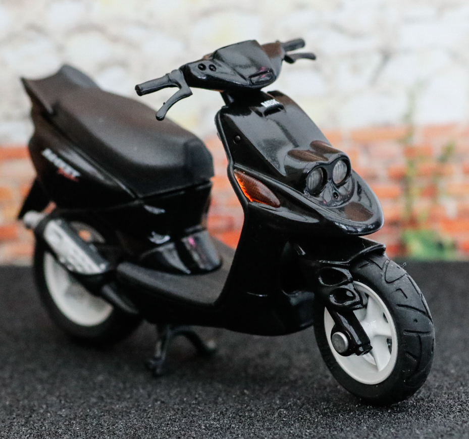 Majorette MBK Booster 50